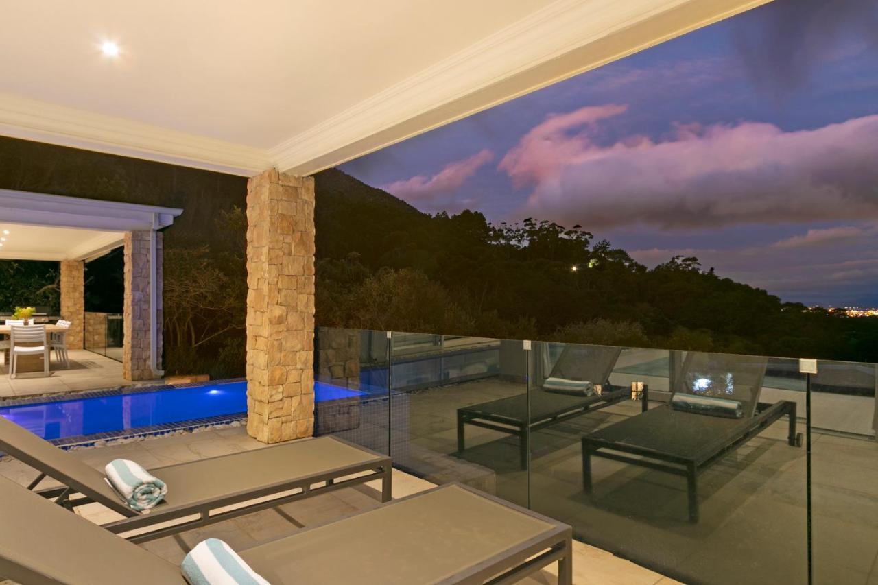 Luxury Serviced Mountain In Constantia Villa Kapstadt