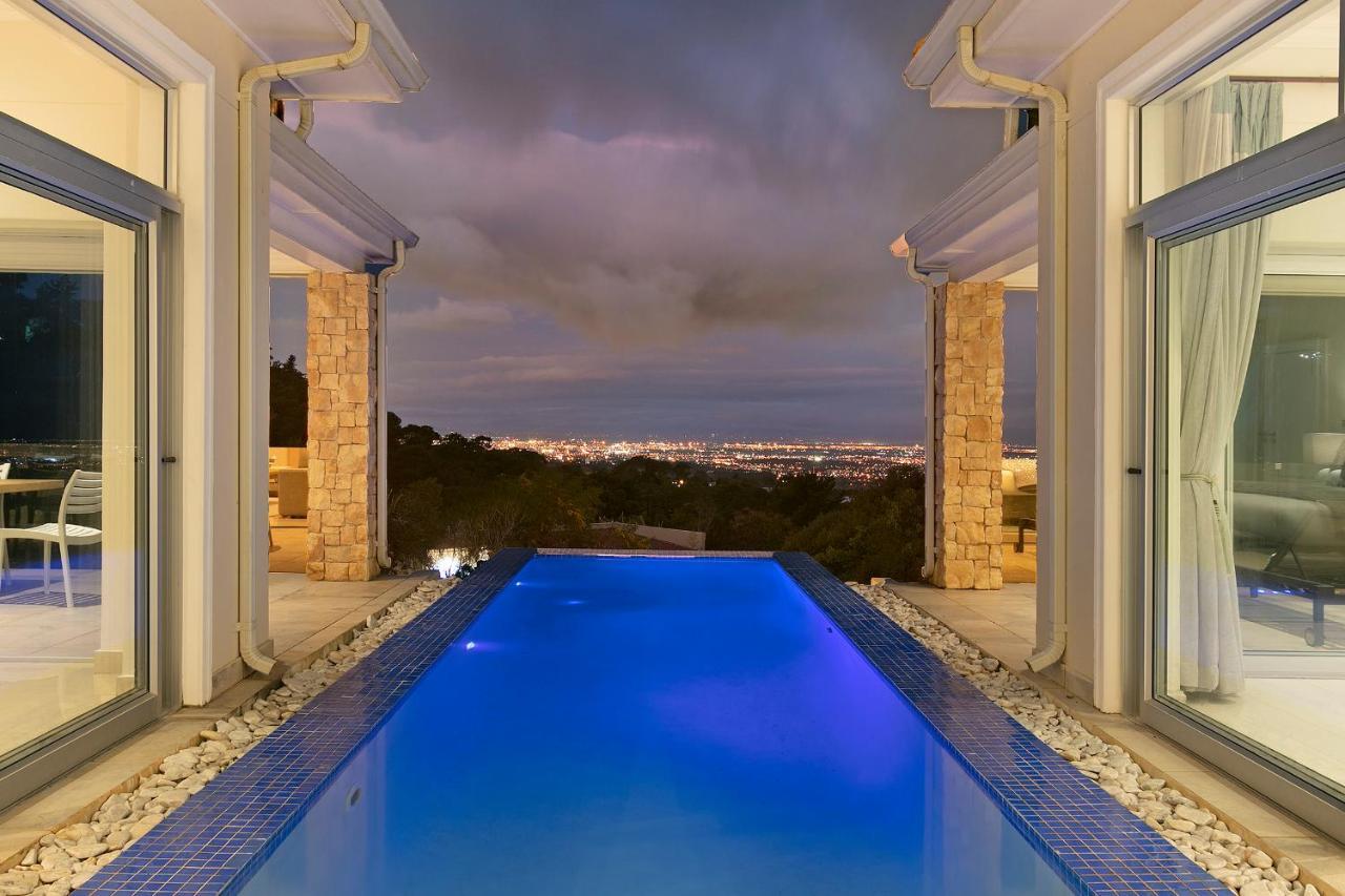 Villa Luxury Serviced Mountain In Constantia *
