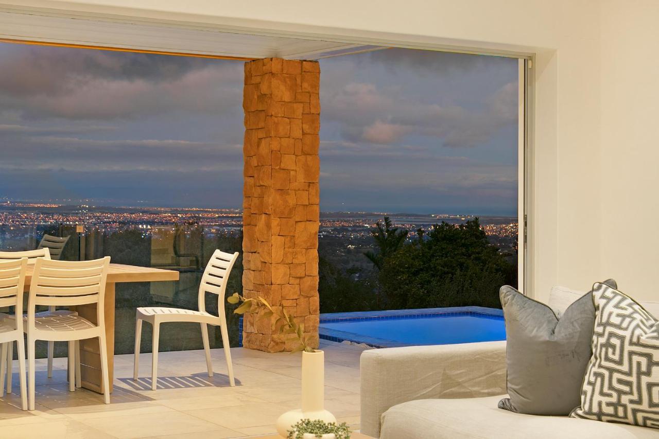 Villa Luxury Serviced Mountain In Constantia *